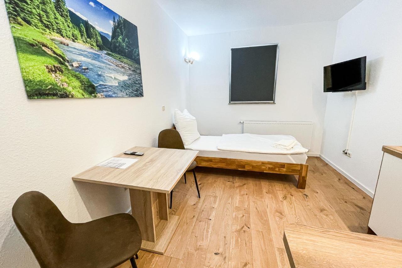 Good Sleep - Appartments Irxleben Bagian luar foto